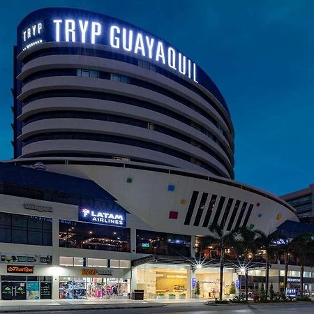 Tryp Guayaquil Hotel Exterior photo