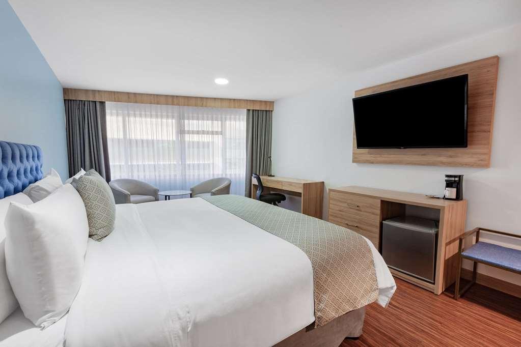 Tryp Guayaquil Hotel Room photo