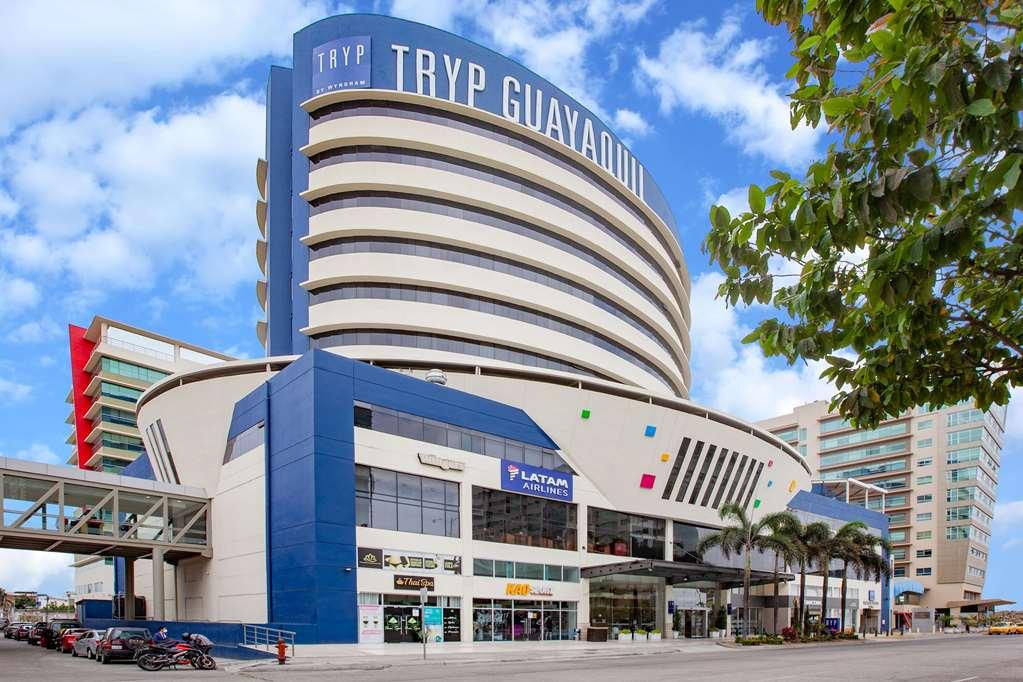 Tryp Guayaquil Hotel Exterior photo