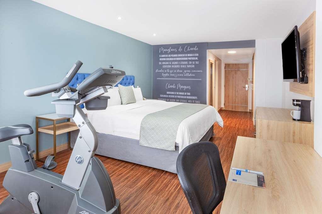 Tryp Guayaquil Hotel Room photo